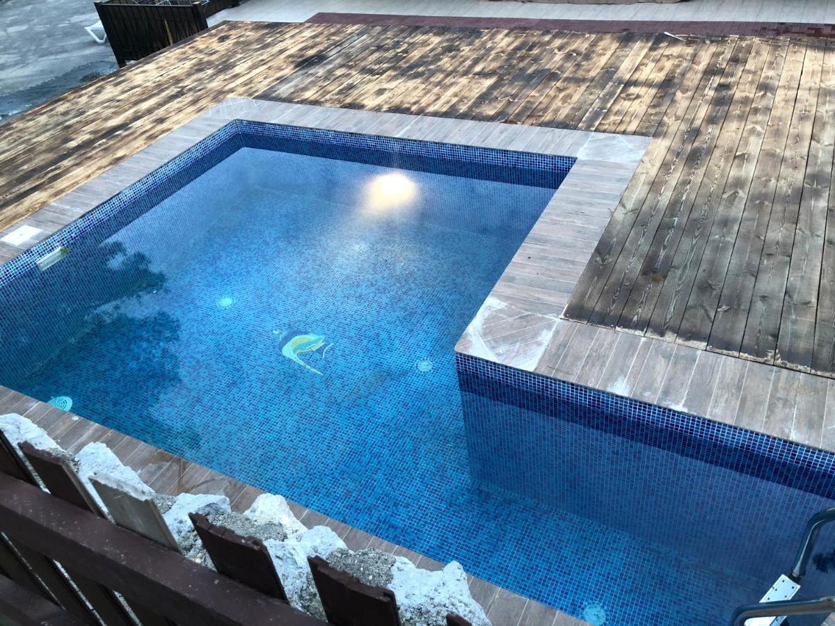Cafe-Hotel Assir Pizunda Exterior foto