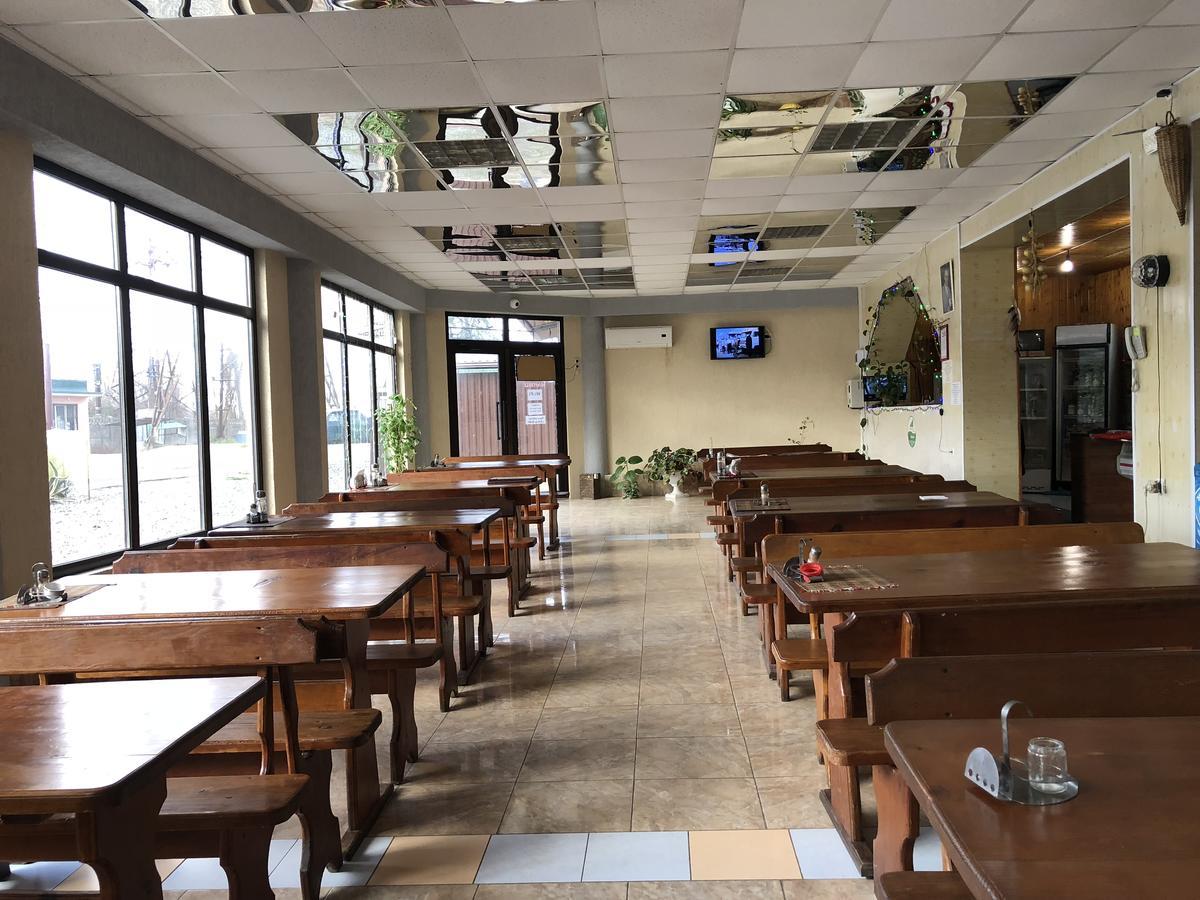 Cafe-Hotel Assir Pizunda Exterior foto